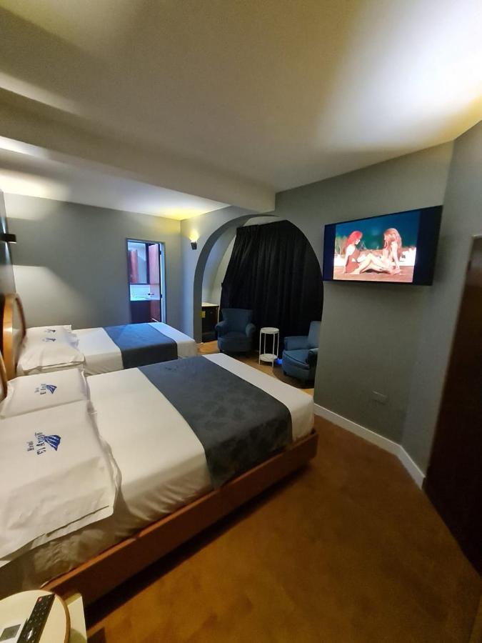 Hotel El Arroyo Каракас Экстерьер фото