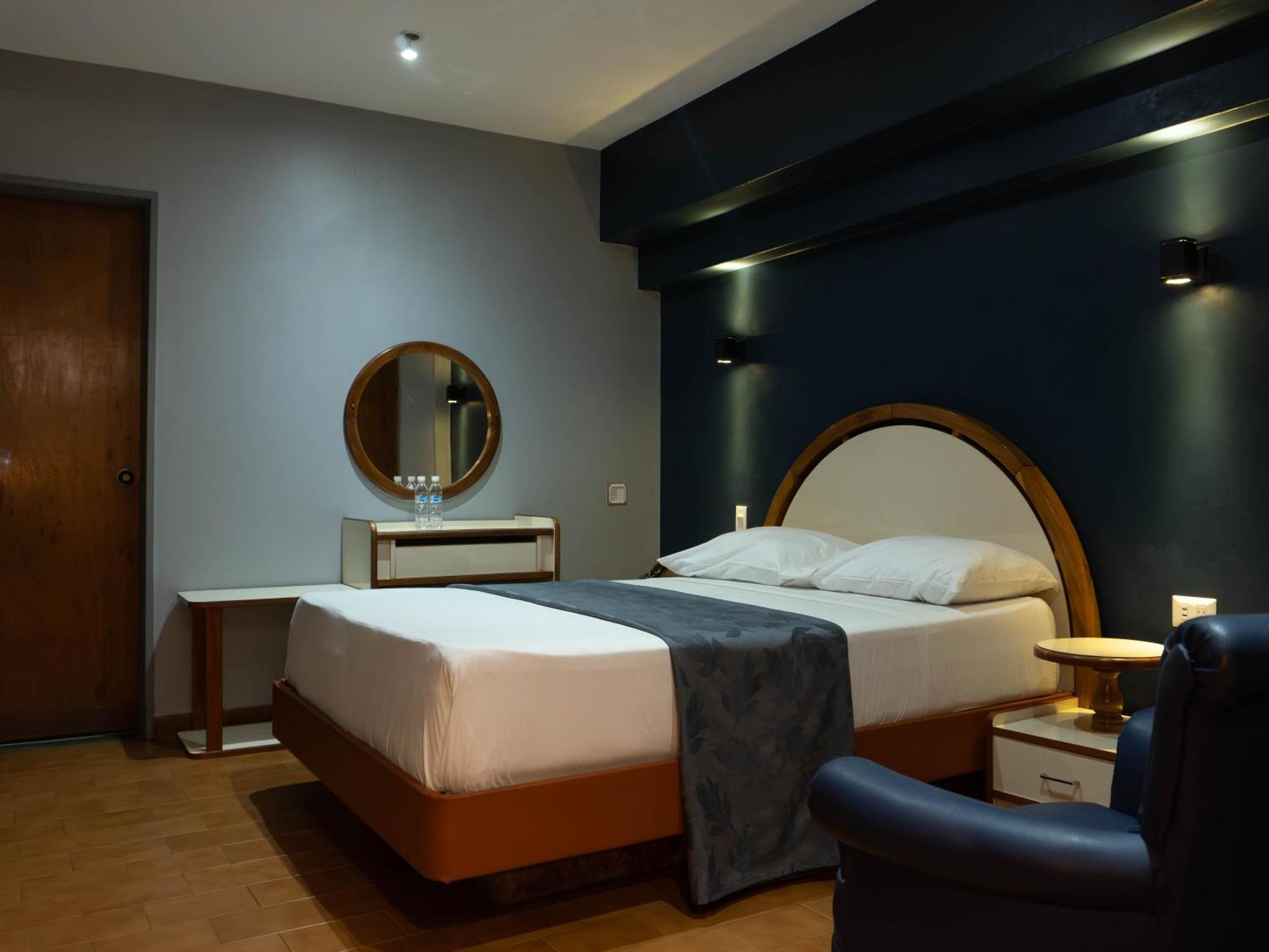 Hotel El Arroyo Каракас Экстерьер фото
