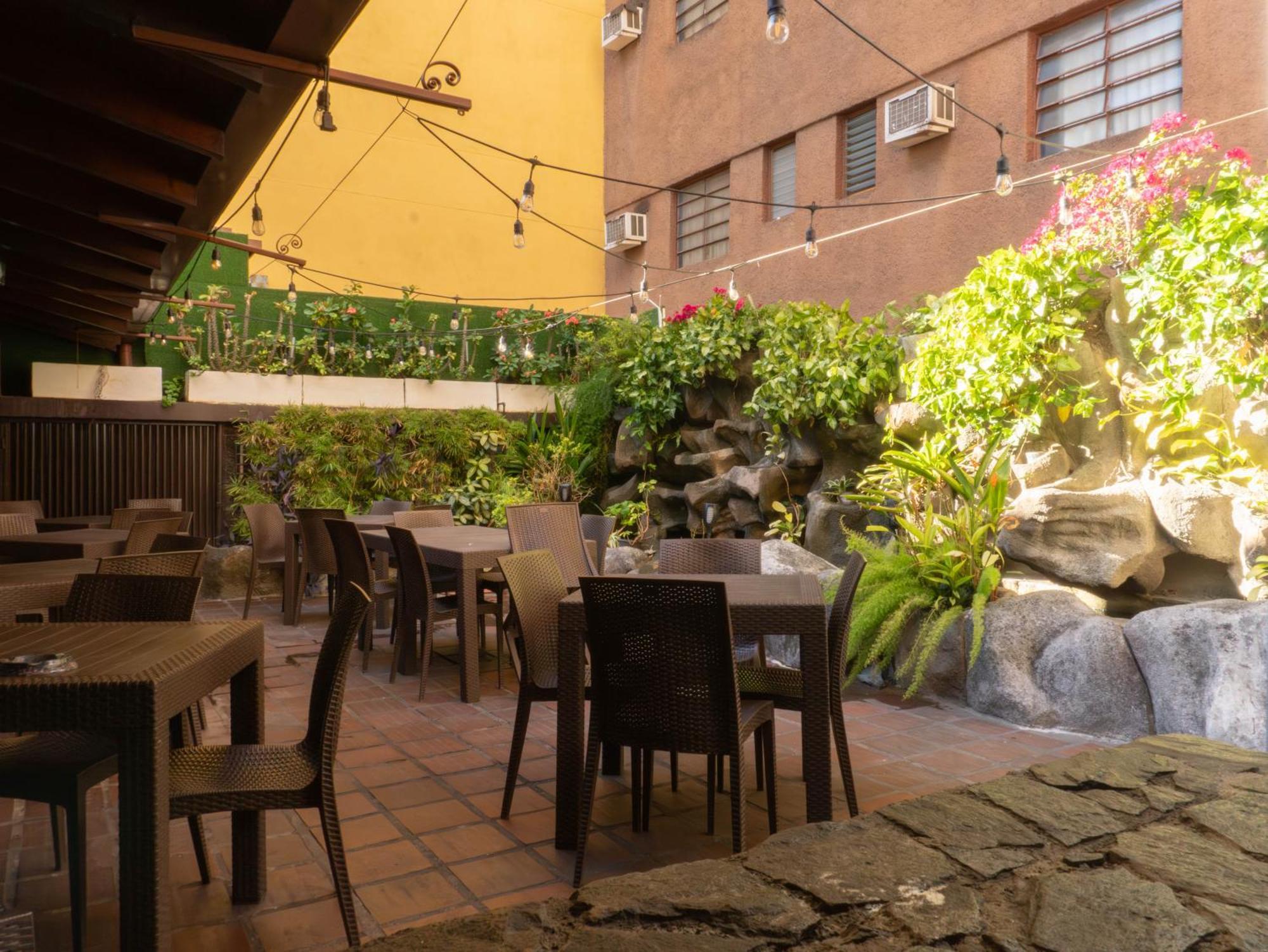 Hotel El Arroyo Каракас Экстерьер фото