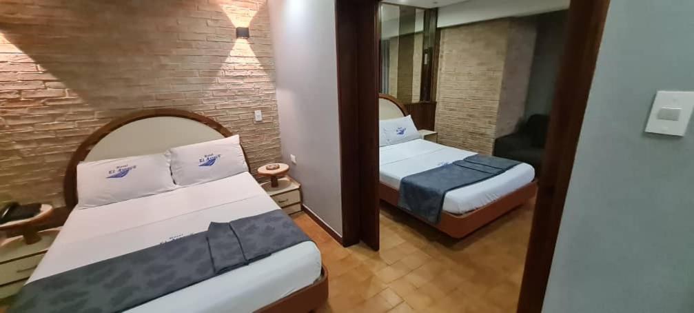 Hotel El Arroyo Каракас Экстерьер фото