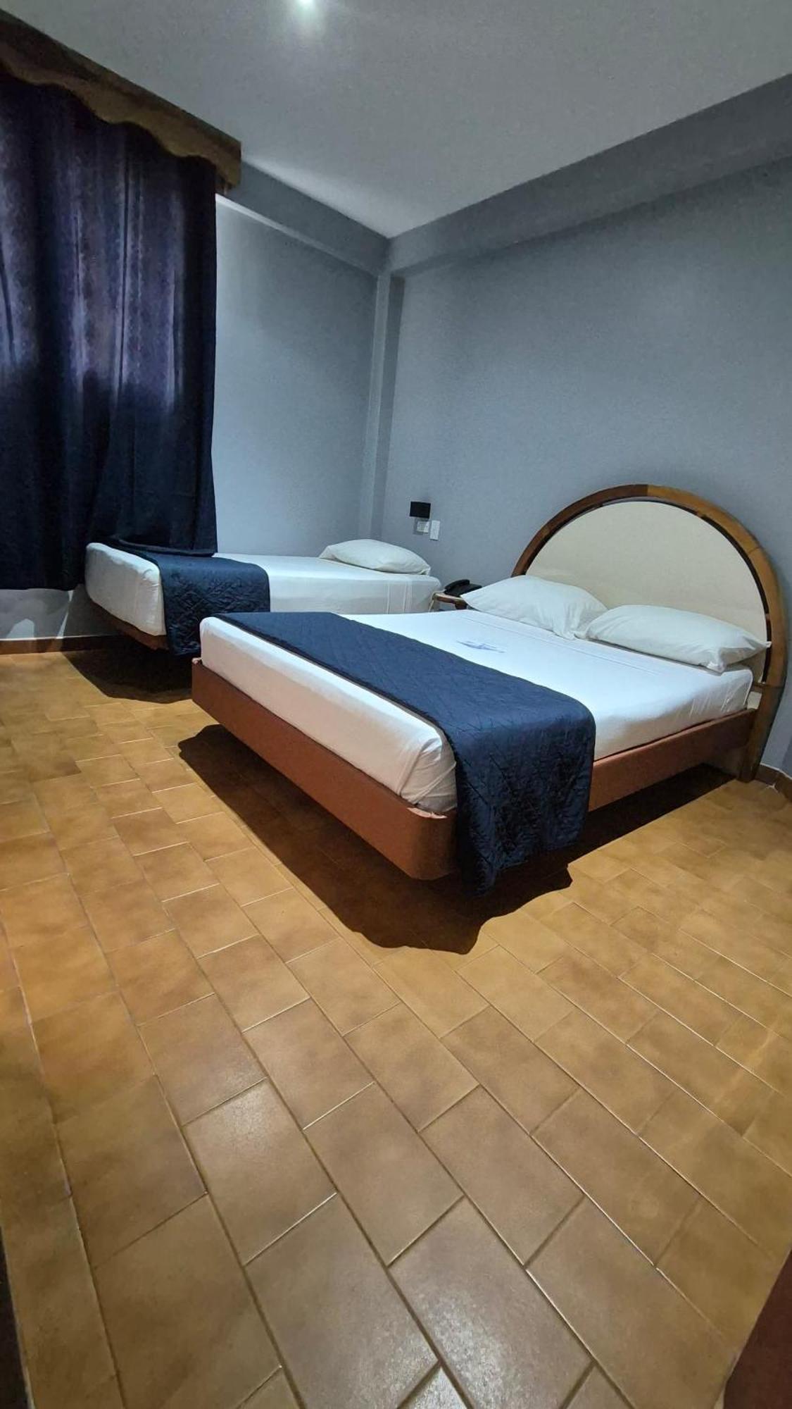 Hotel El Arroyo Каракас Экстерьер фото