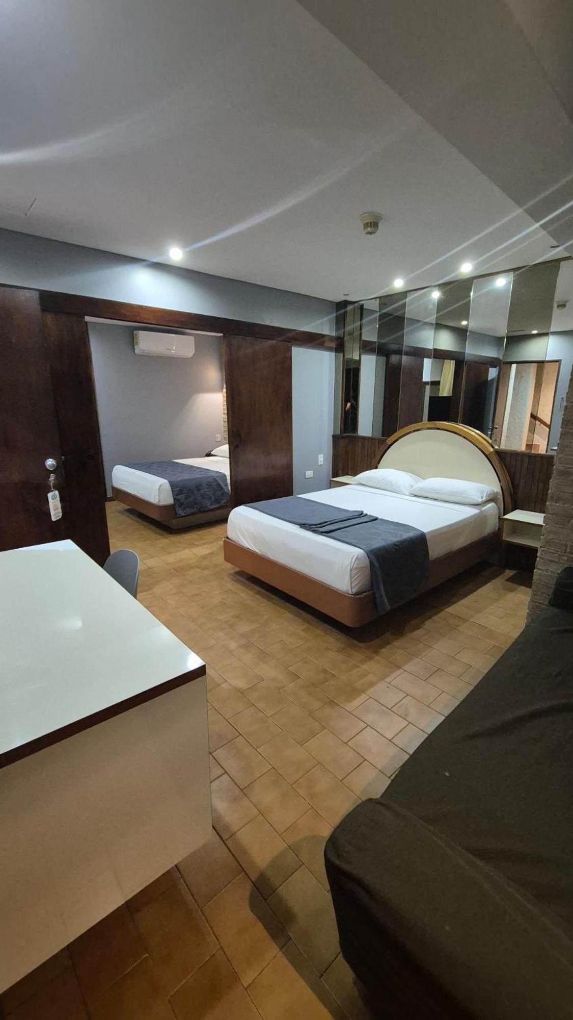 Hotel El Arroyo Каракас Экстерьер фото