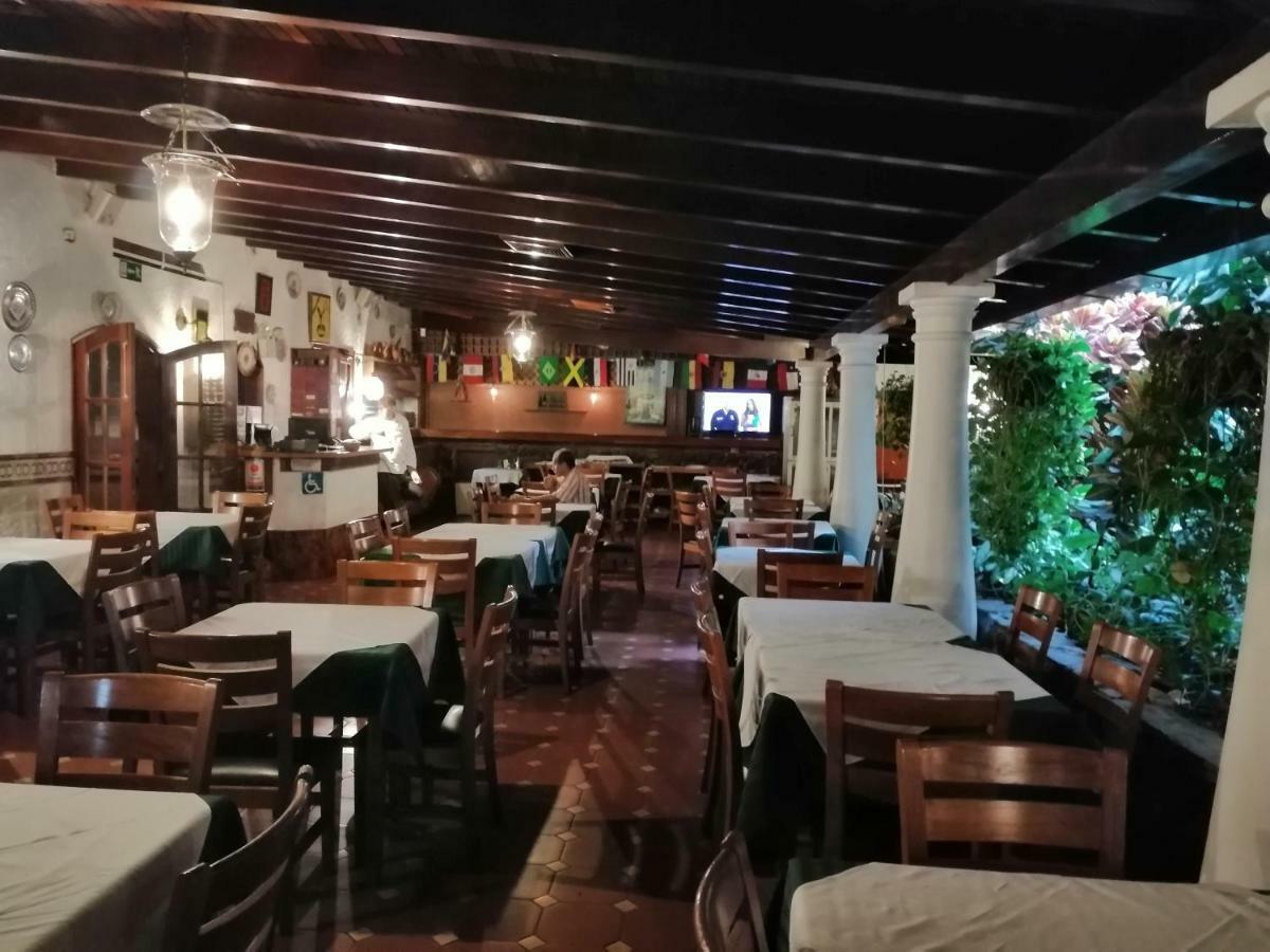 Hotel El Arroyo Каракас Экстерьер фото